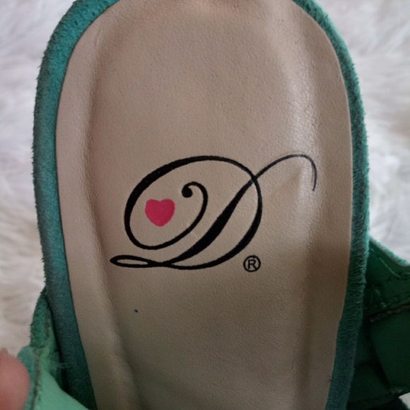 Heart in D Multi Color Platform Sandals - Picture 4 of 6